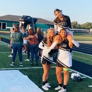 Meet your Posher, Maria